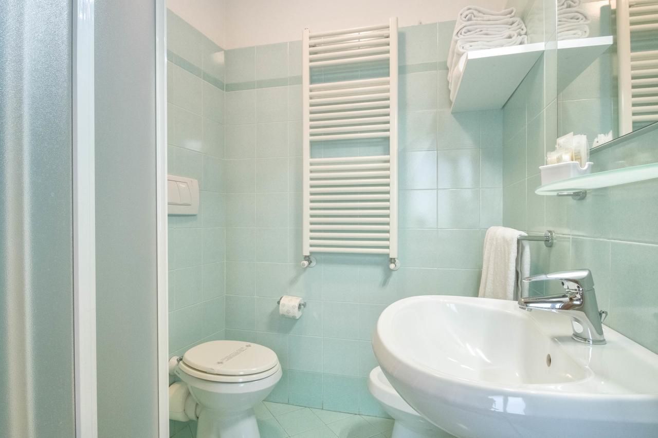 Casa Betania Casa Per Ferie Hotel Florence Ngoại thất bức ảnh