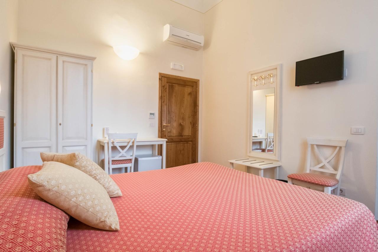 Casa Betania Casa Per Ferie Hotel Florence Ngoại thất bức ảnh